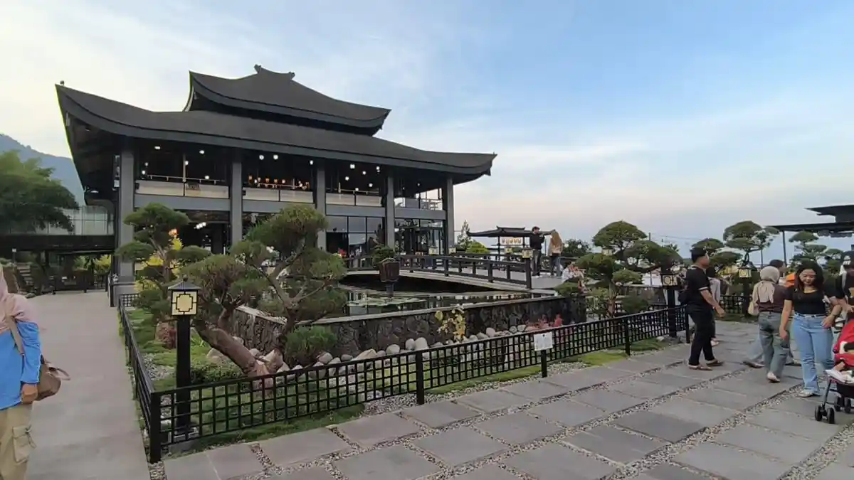 Arunika Kuningan: Surga Tersembunyi dengan Panorama Alam yang Menenangkan